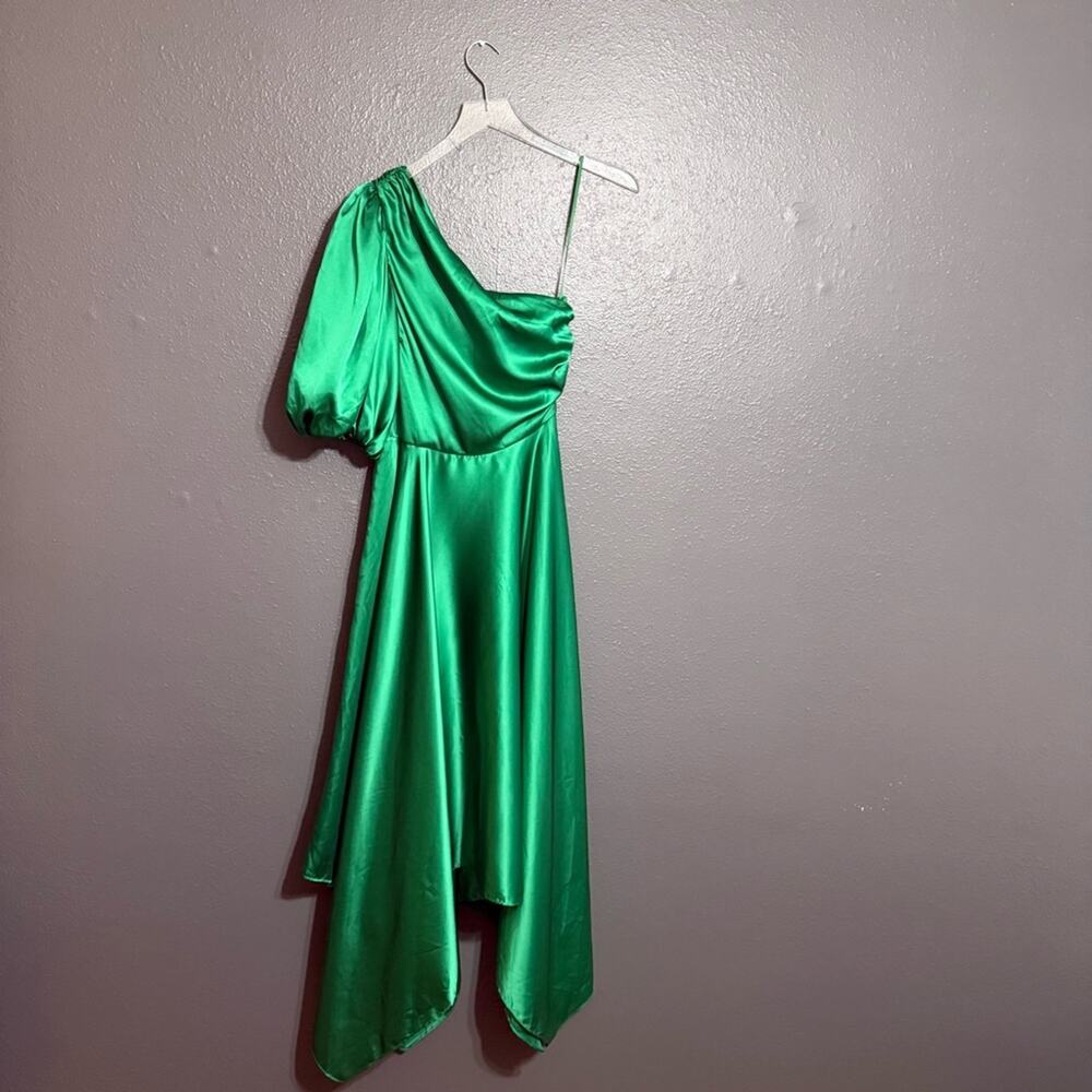 AMUR NWT Yaretzi One Shoulder Dress Size 2 - Picture 4 of 12